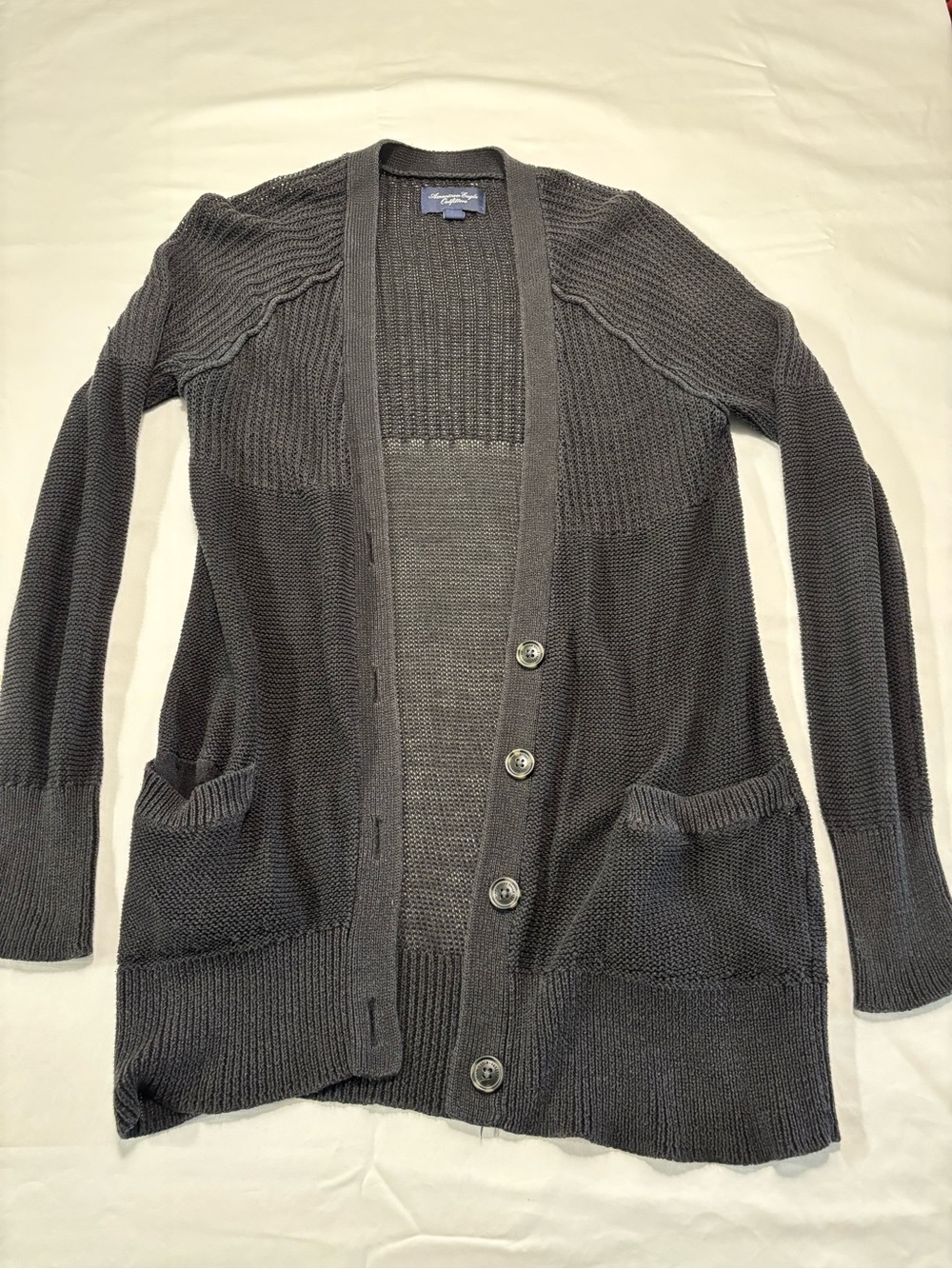 American Eagle Black/Gray Button-Front Knit Cardigan Sweater